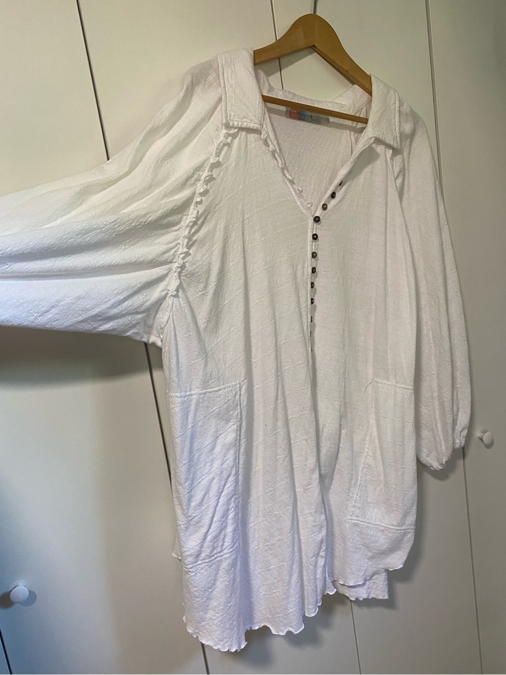 Free People Beach Women's White Button-Front Lightweight Tunic - Picture 4 of 8